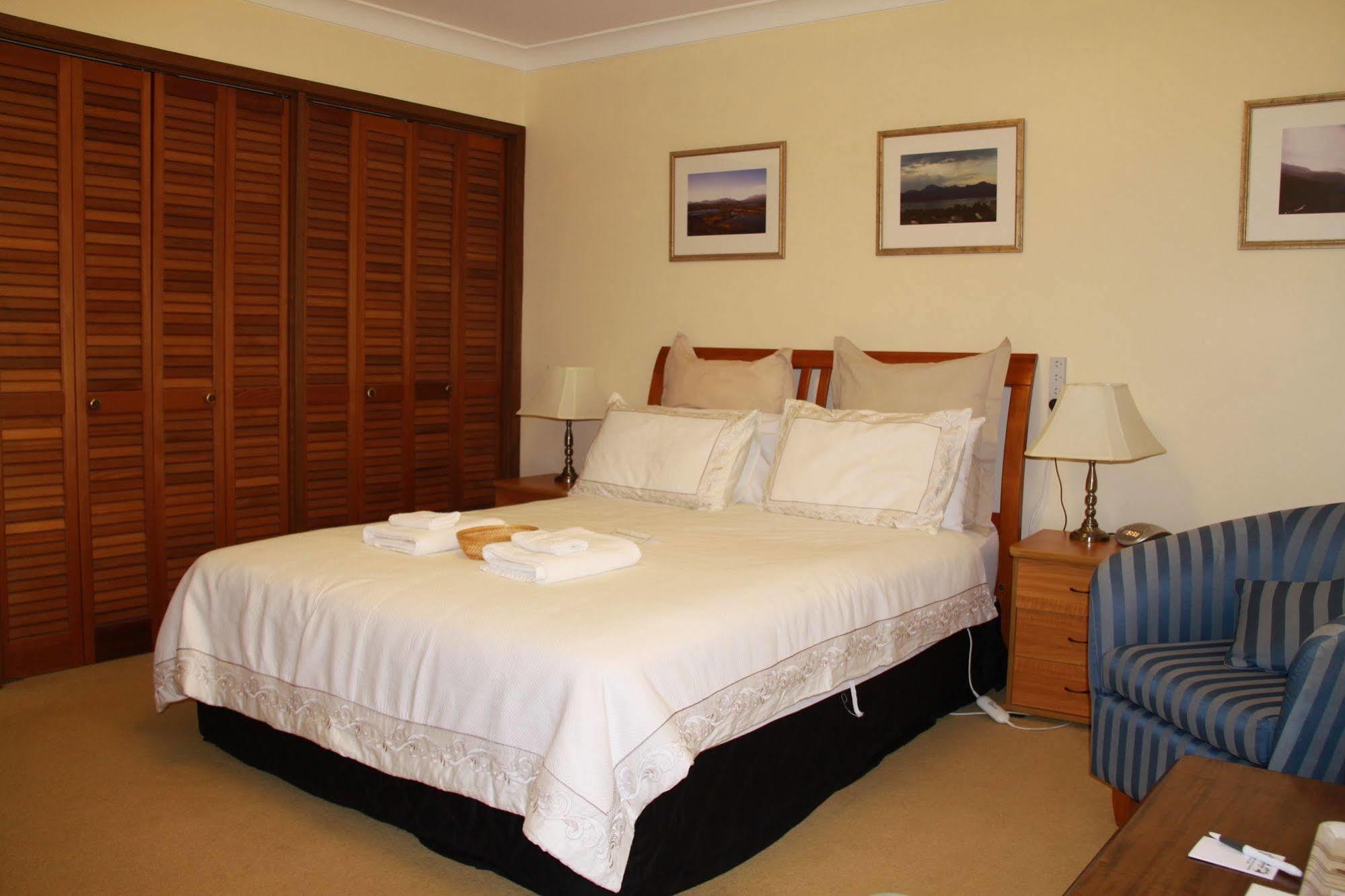 Bathurst Heights Bed & Breakfast Exteriör bild